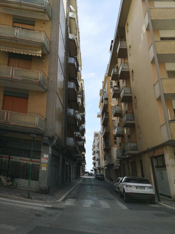 Luxury Bellevue Centro Citta Apartment Pescara Exterior foto